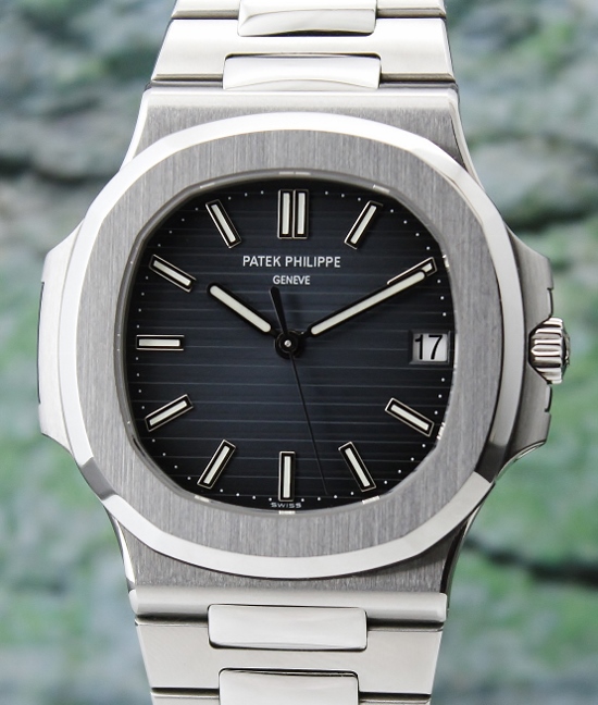 (image for) UNWORN PATEK PHILIPPE STAINLESS STEEL JUMBO NAUTILUS / 5711 1A